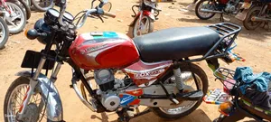 Bajaj Boxer 100 2022 Red