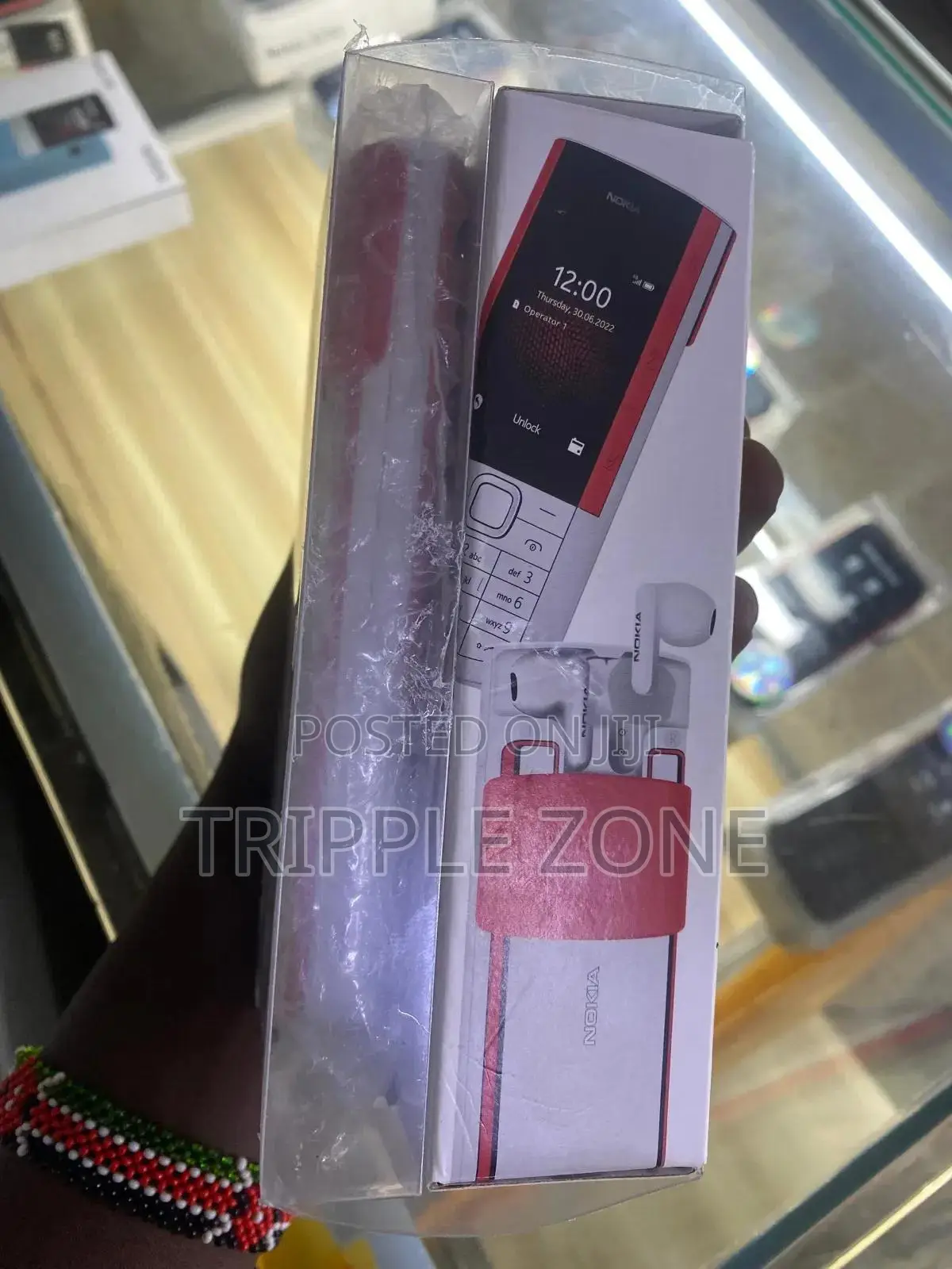 New Nokia 5710 XpressAudio White