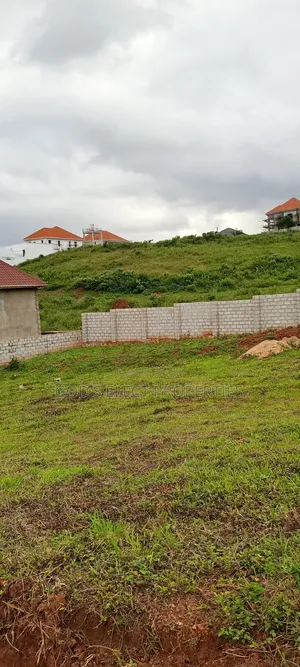 100 by 100 Feet Plot for Sale in Seguku Katale 220m