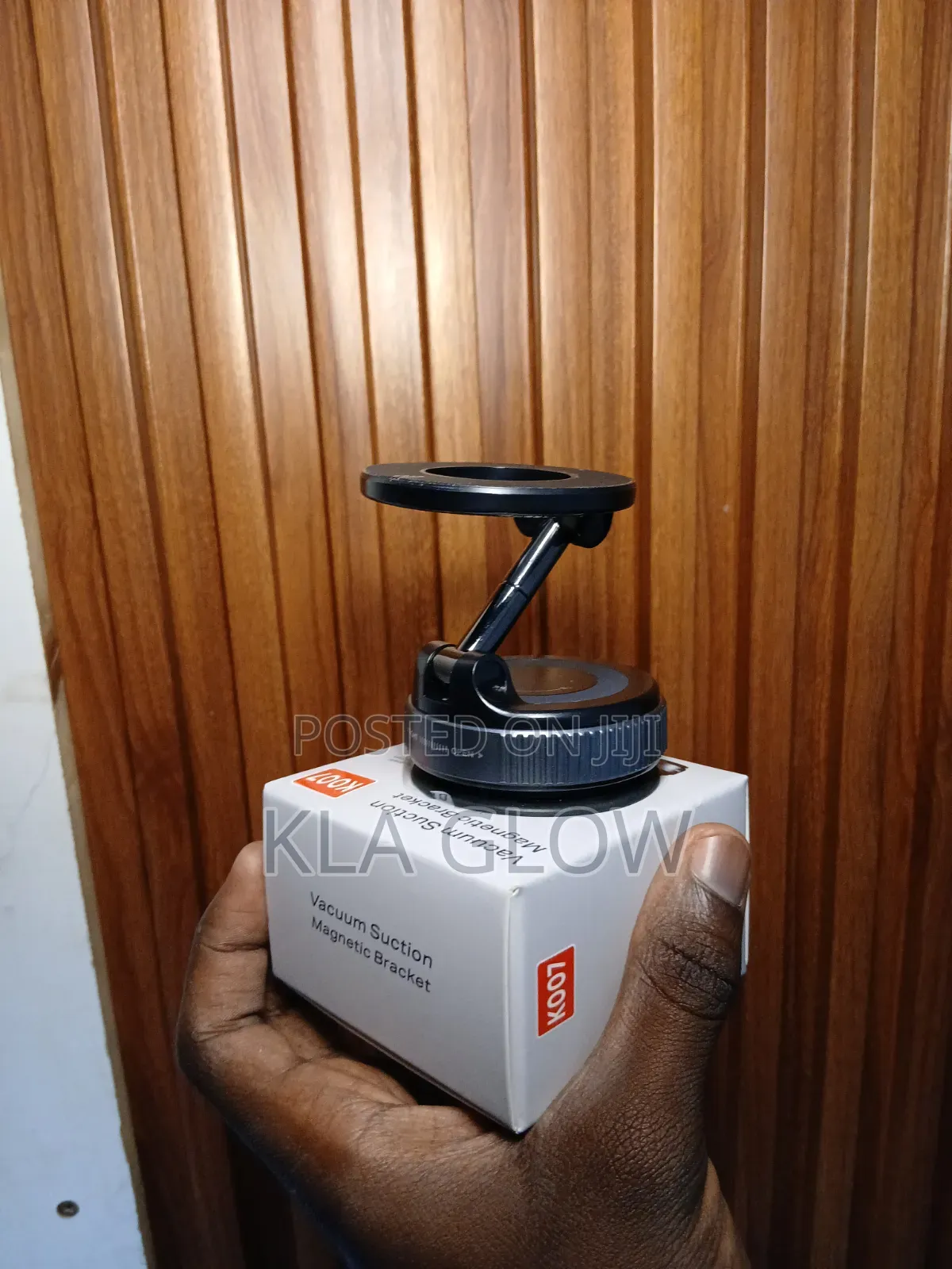 Vacuum Suction Magnetic Bracket