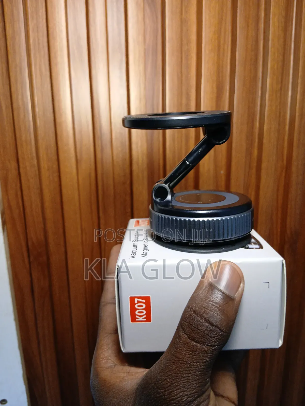 Vacuum Suction Magnetic Bracket