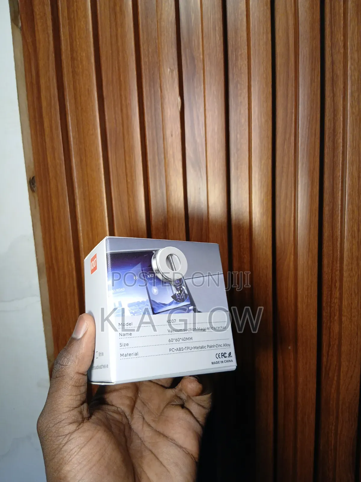 Vacuum Suction Magnetic Bracket