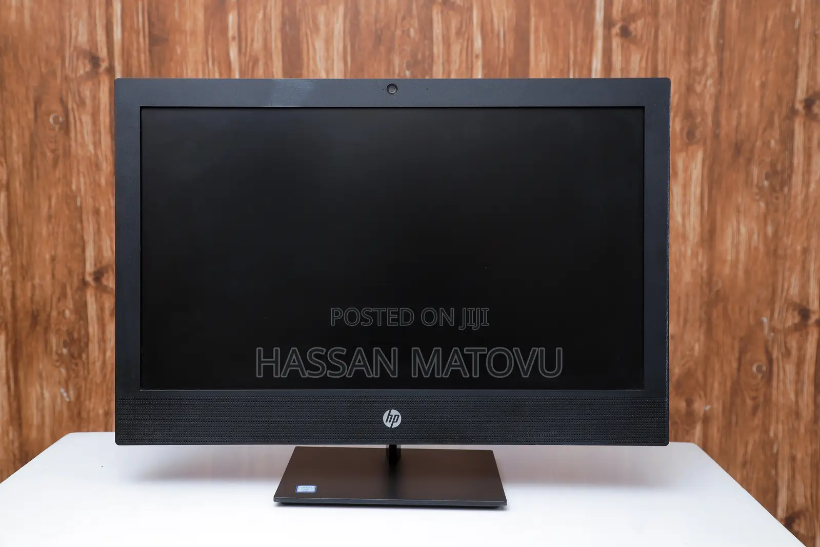 Desktop Computer HP 200 G4 22 All-in-One 8GB Intel Core i5 SSD 512GB