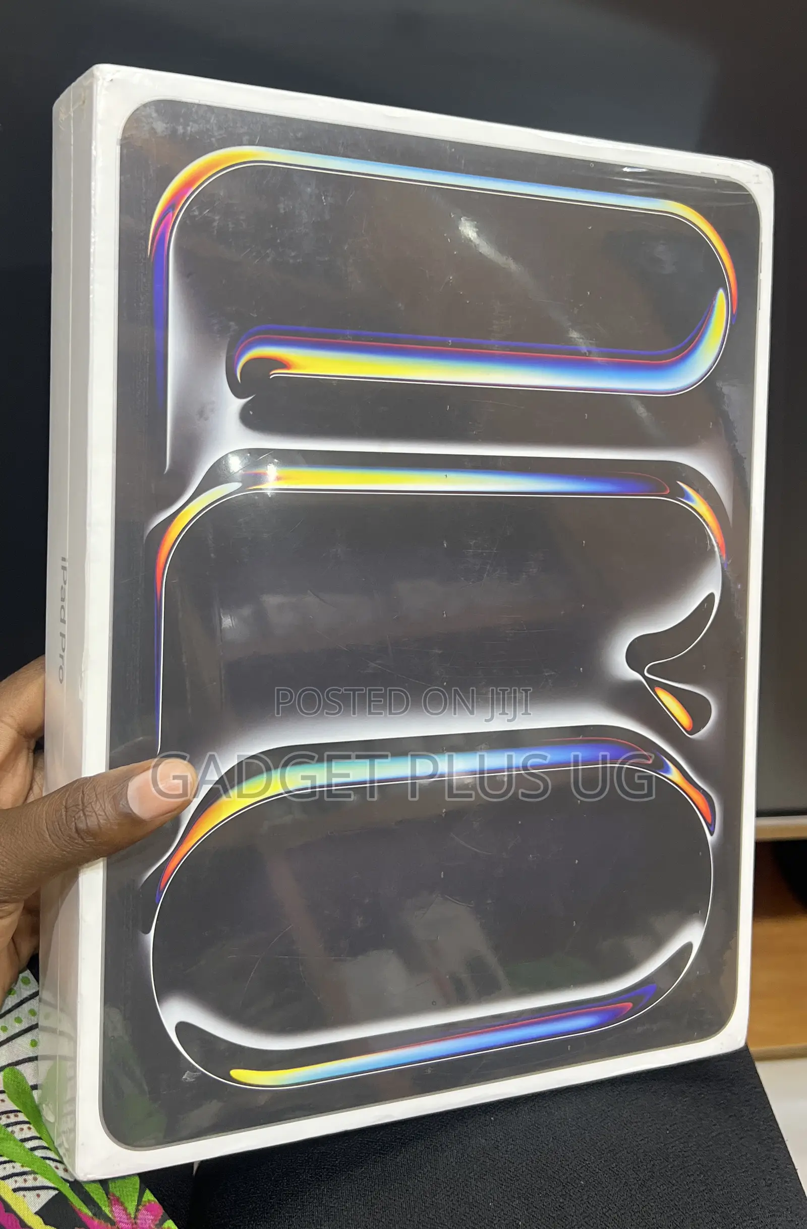 New Apple iPad Pro 13 (2025) 256 GB Silver