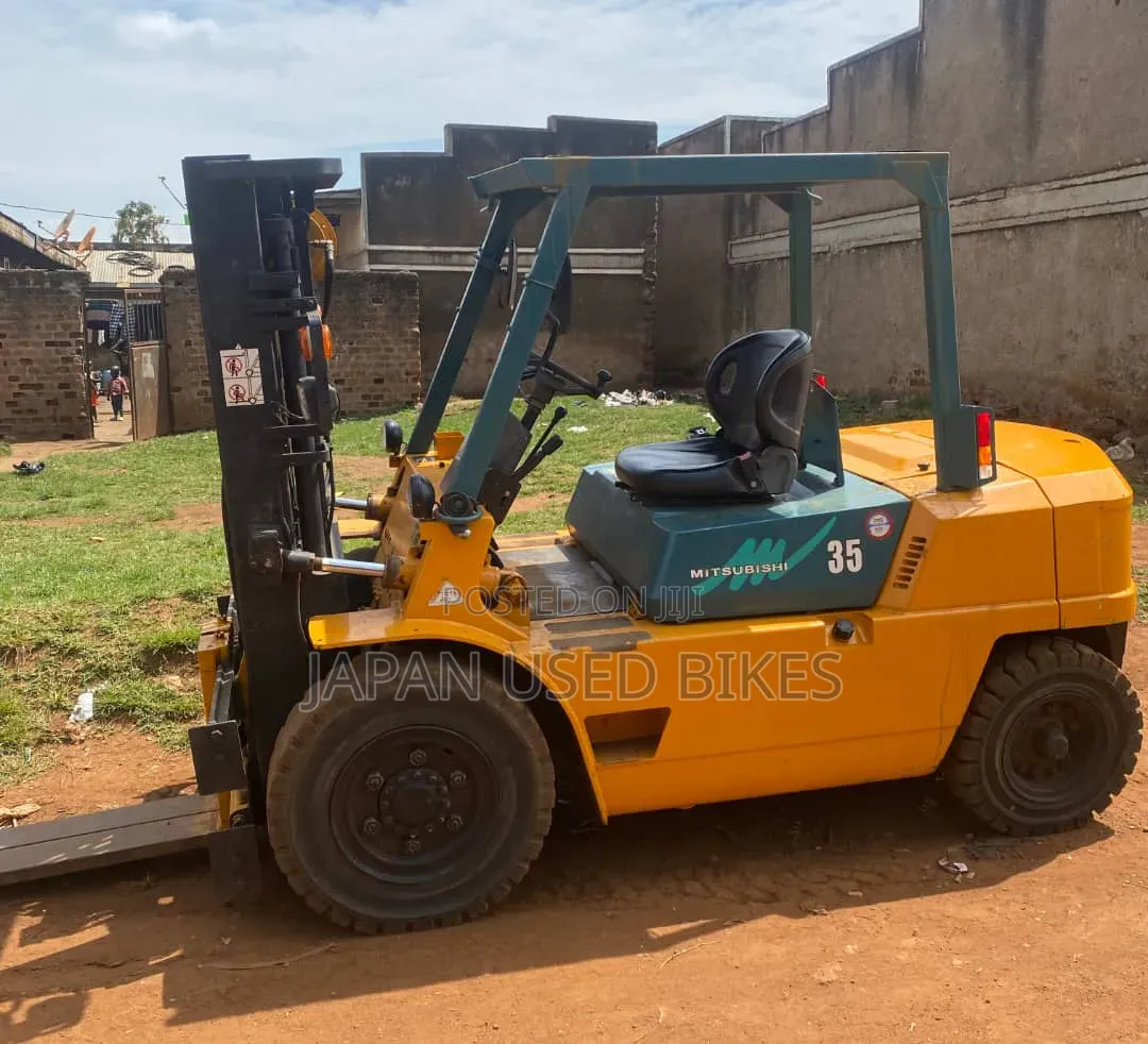 Mitsubishi Fd35 Forklift 3.4 Tons