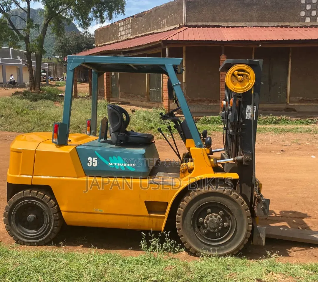 Mitsubishi Fd35 Forklift 3.4 Tons