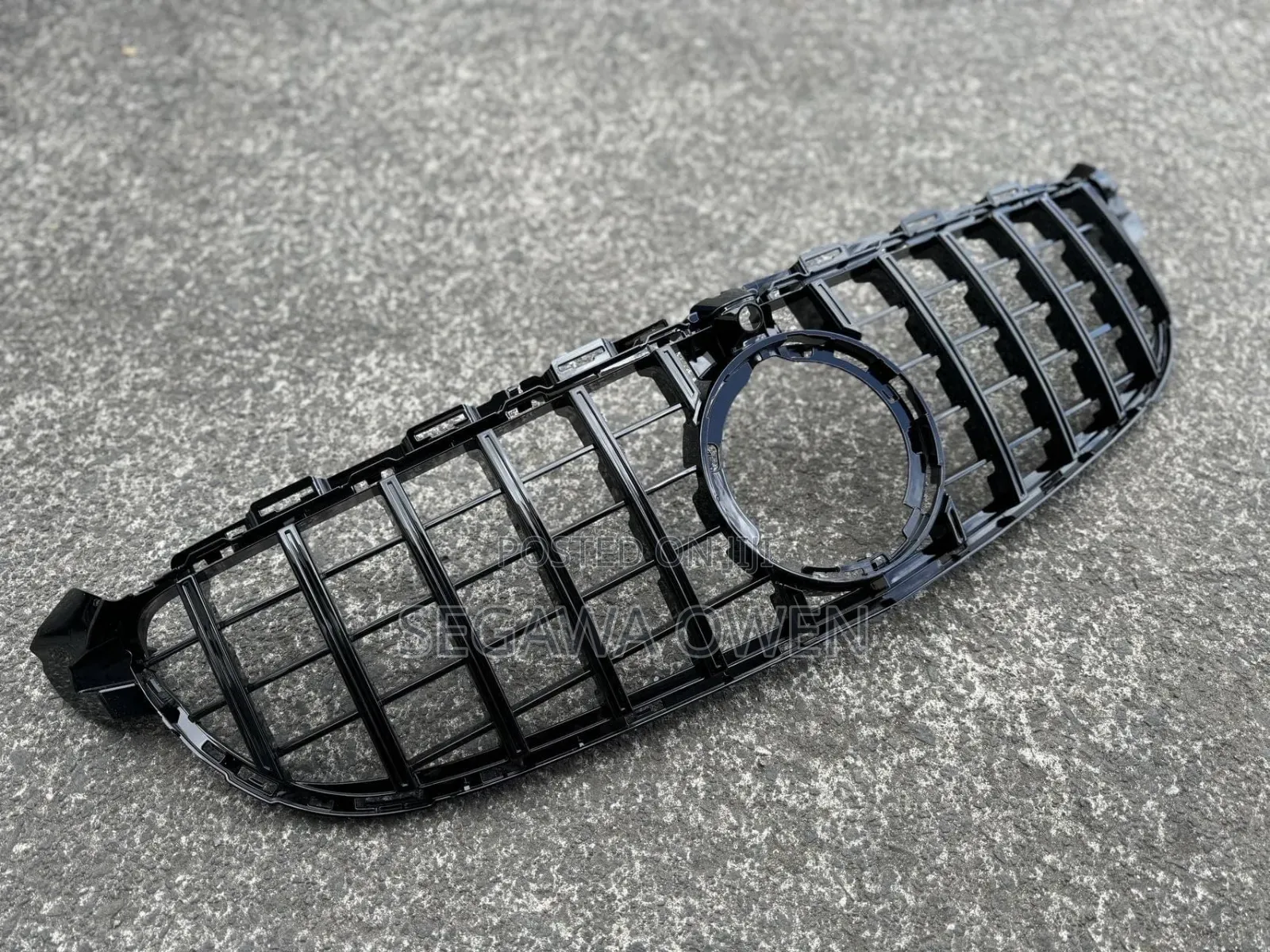 Grille for W205 C200 (Gtr Style)