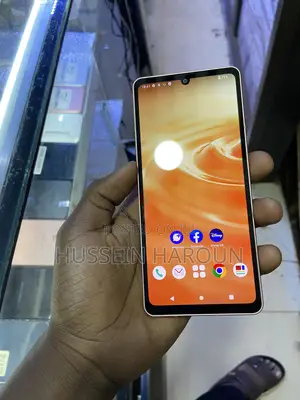 Sharp Aquos Sense6 64 GB Bronze