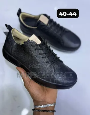 Ecco Style Leather Sneakers