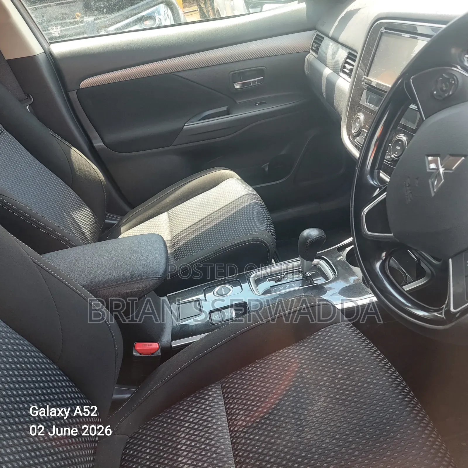 Mitsubishi Outlander 2017 Off white