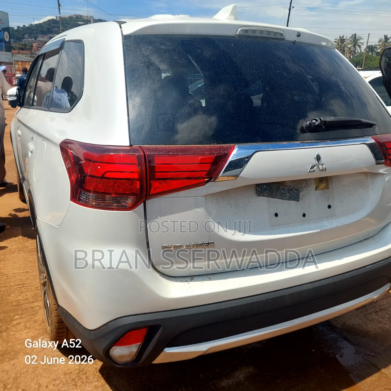 Mitsubishi Outlander 2017 Off white