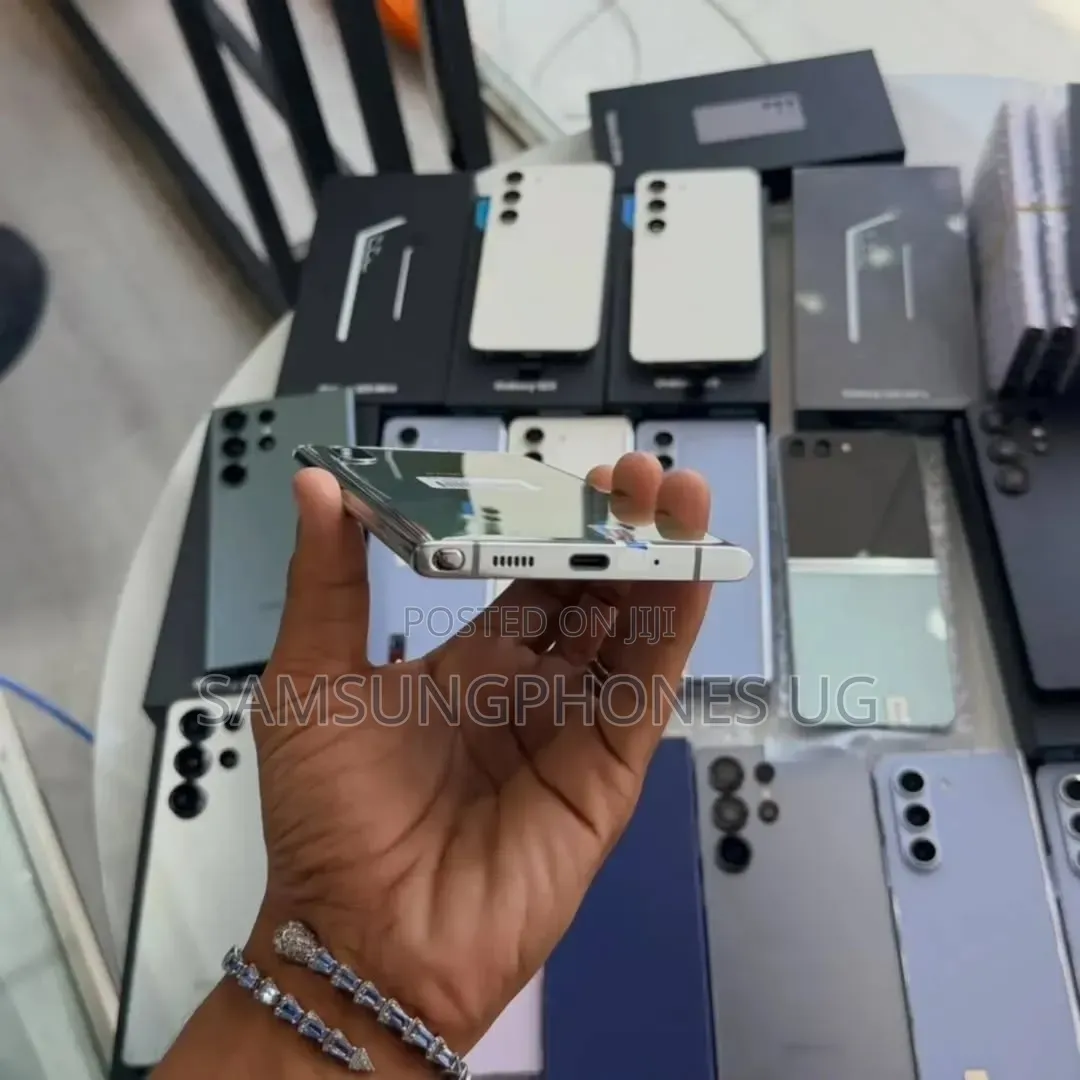 New Samsung Galaxy Note 10 Plus 5G 256 GB Black