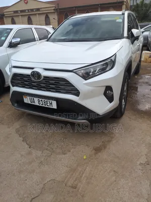 Toyota RAV4 2020 White