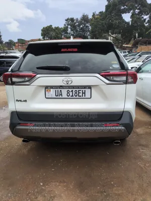 Toyota RAV4 2020 White
