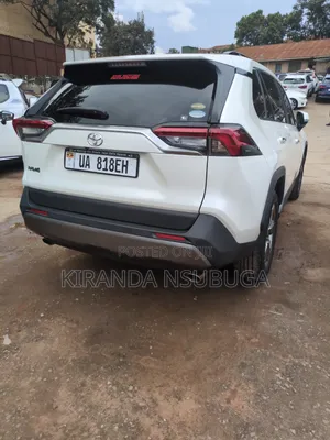 Toyota RAV4 2020 White