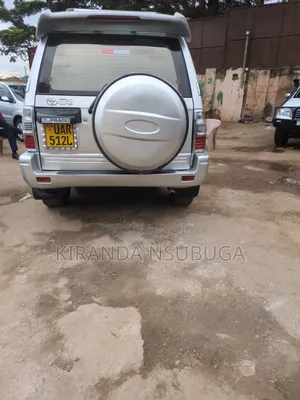 Toyota Land Cruiser Prado 2000 Silver
