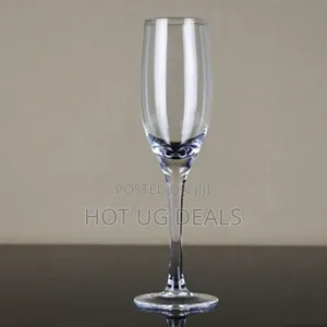 6 Pieces Quality Champagne Glasses-Transparent
