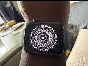 Apple Watch Se (Gps + Cellular) 2nd Gen