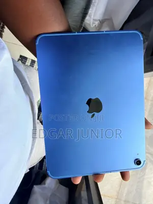 Apple iPad (2025) 64 GB Blue