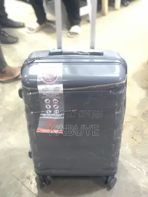 Hardside Spinner Suitcases