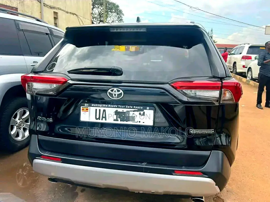 Toyota RAV4 2020 Black