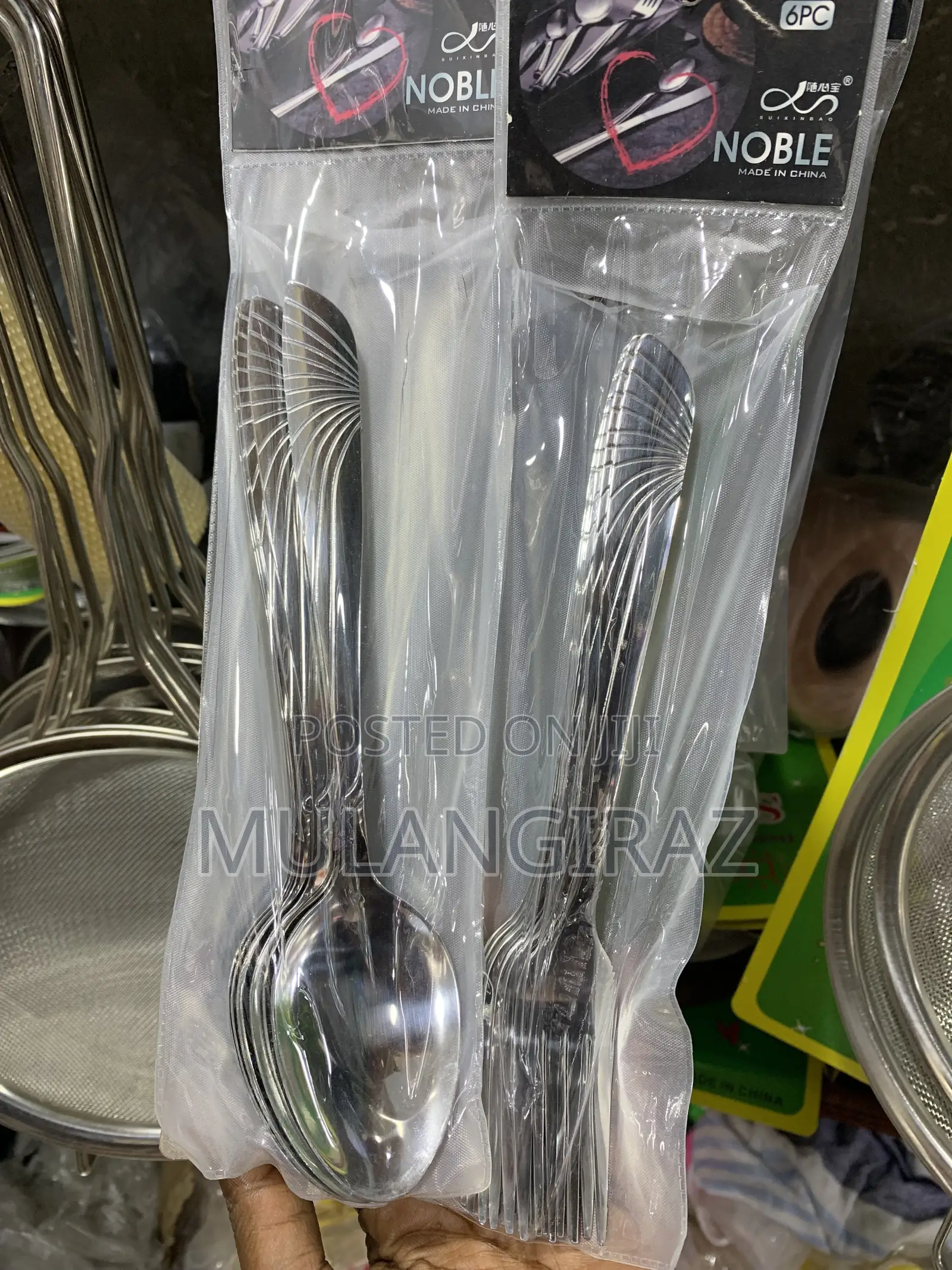 Forks N Spoons