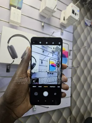 Realme Note 60 128 GB Black