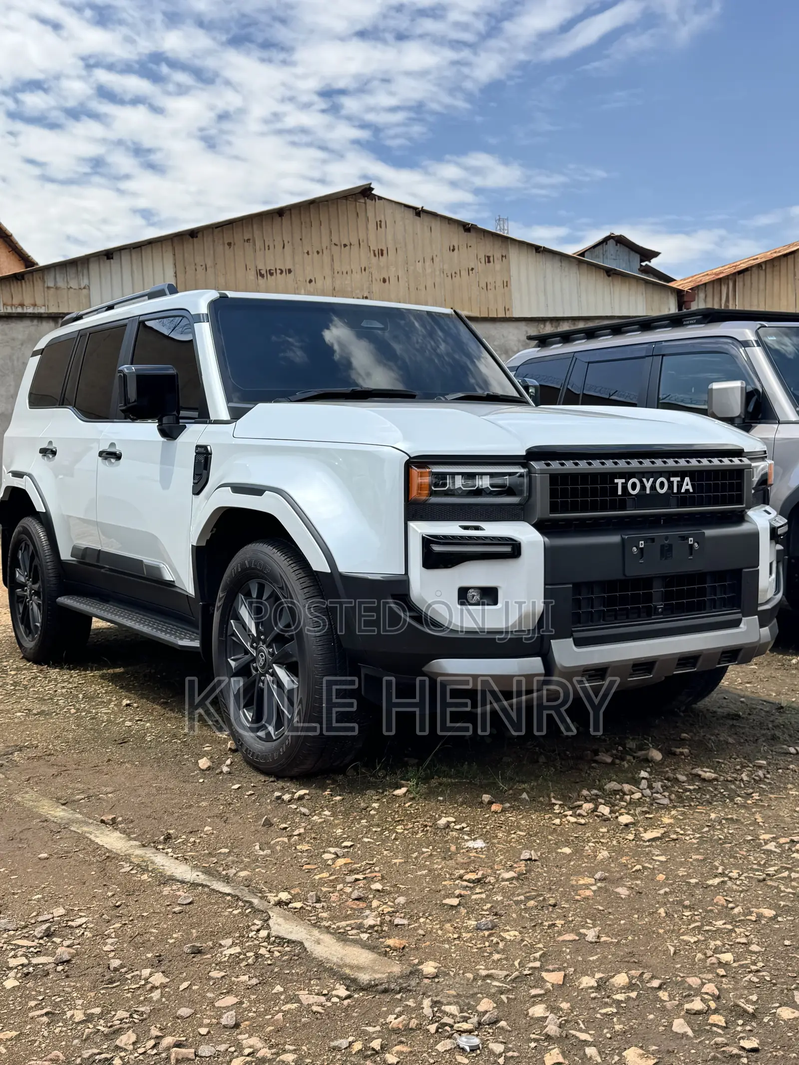 Toyota Land Cruiser Prado 2024 White
