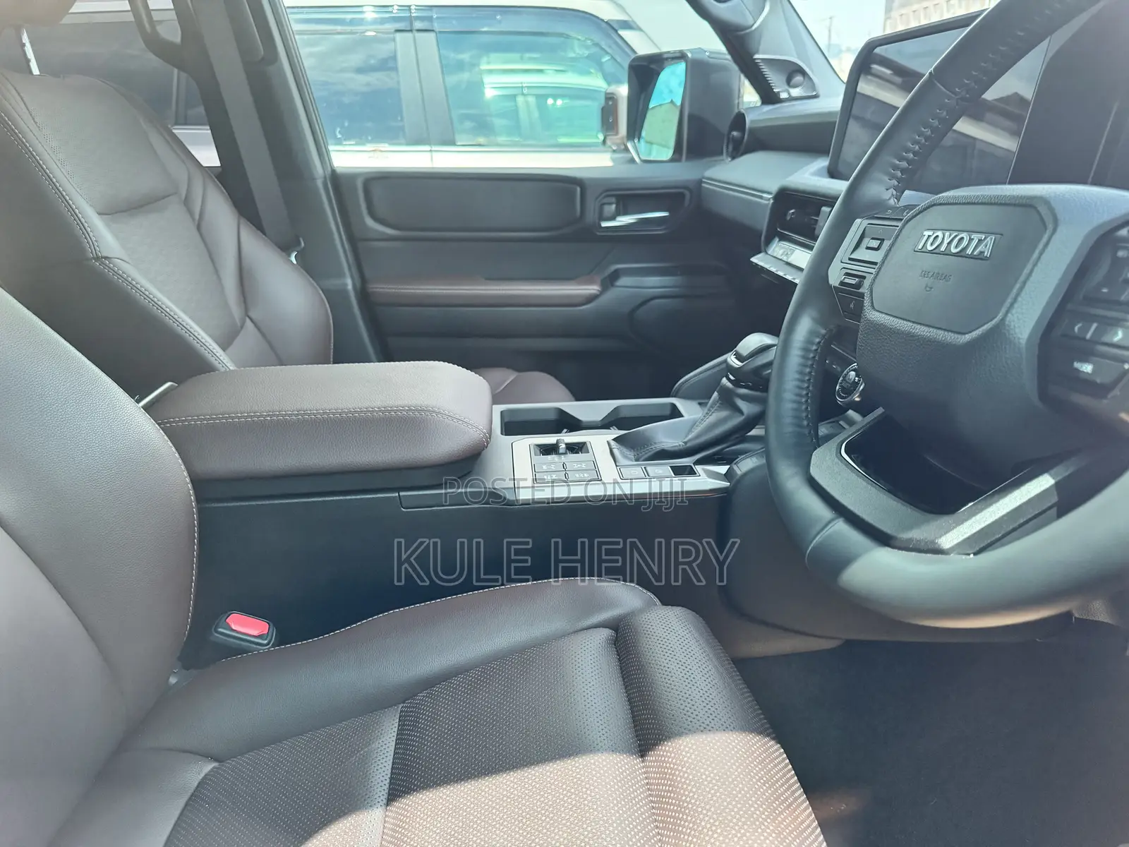 Toyota Land Cruiser Prado 2024 White