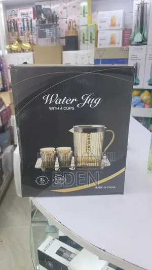 Water Jug With 4 Cups