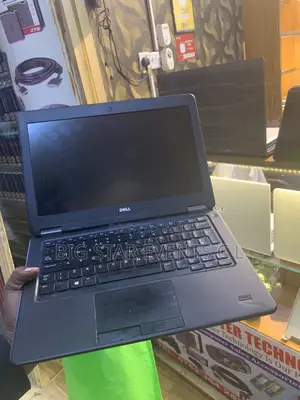 Laptop Dell G3 15 3500 4GB Intel Core i5 SSD 128GB