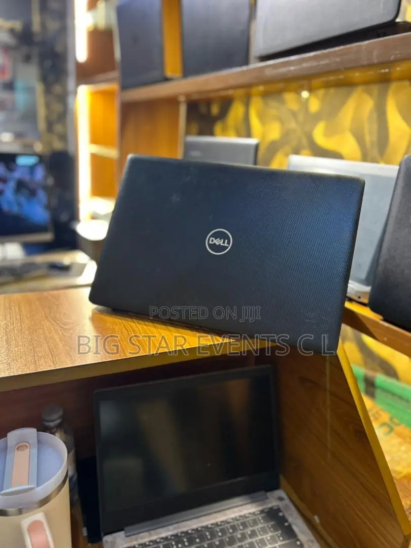 Laptop Dell Latitude 7400 4GB Intel Core i5 SSD 256GB