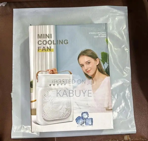 Electronic Mini Cooling Fan