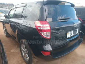 Toyota RAV4 2010 Black
