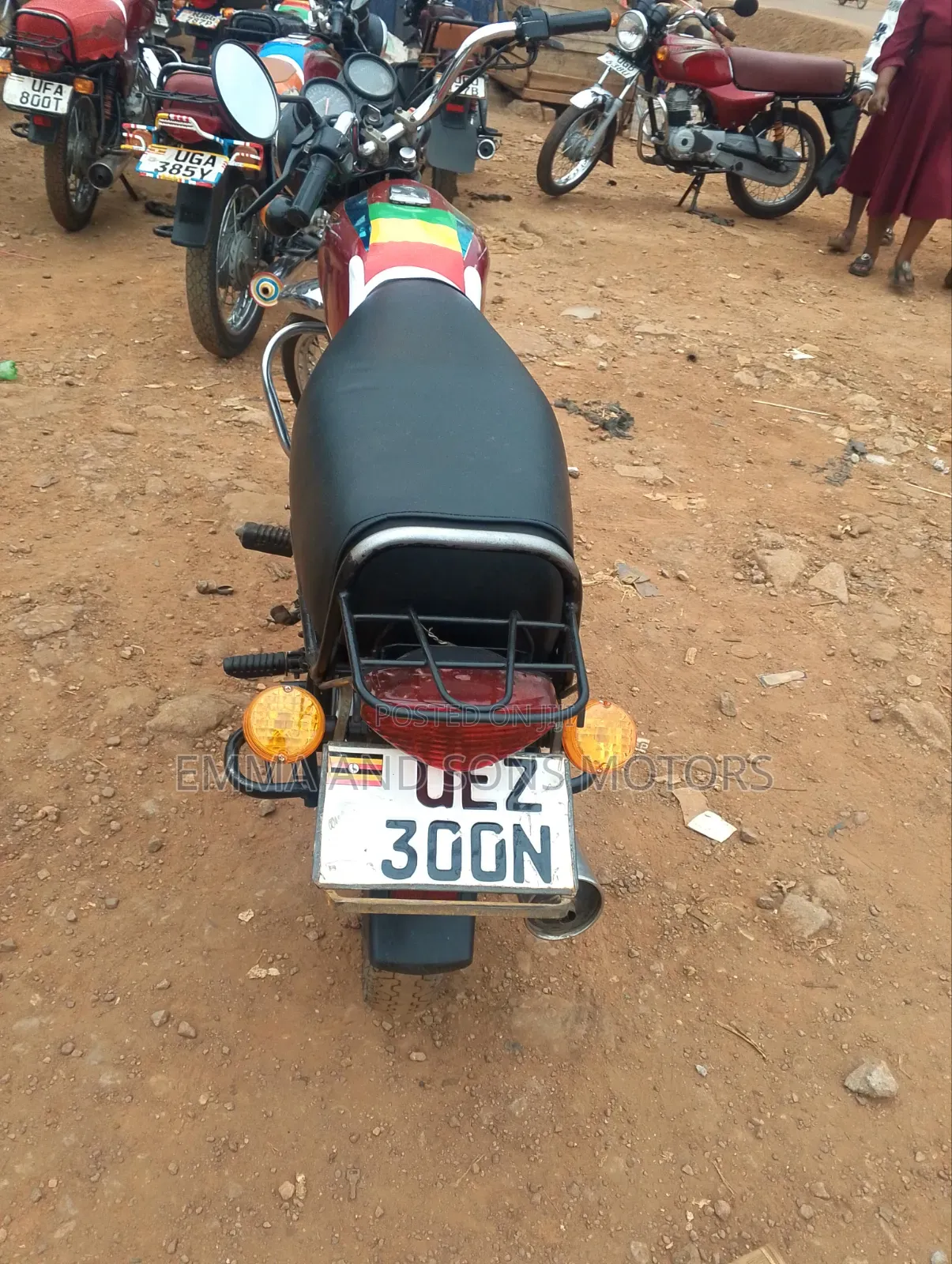 Bajaj Boxer 100 2022 Red