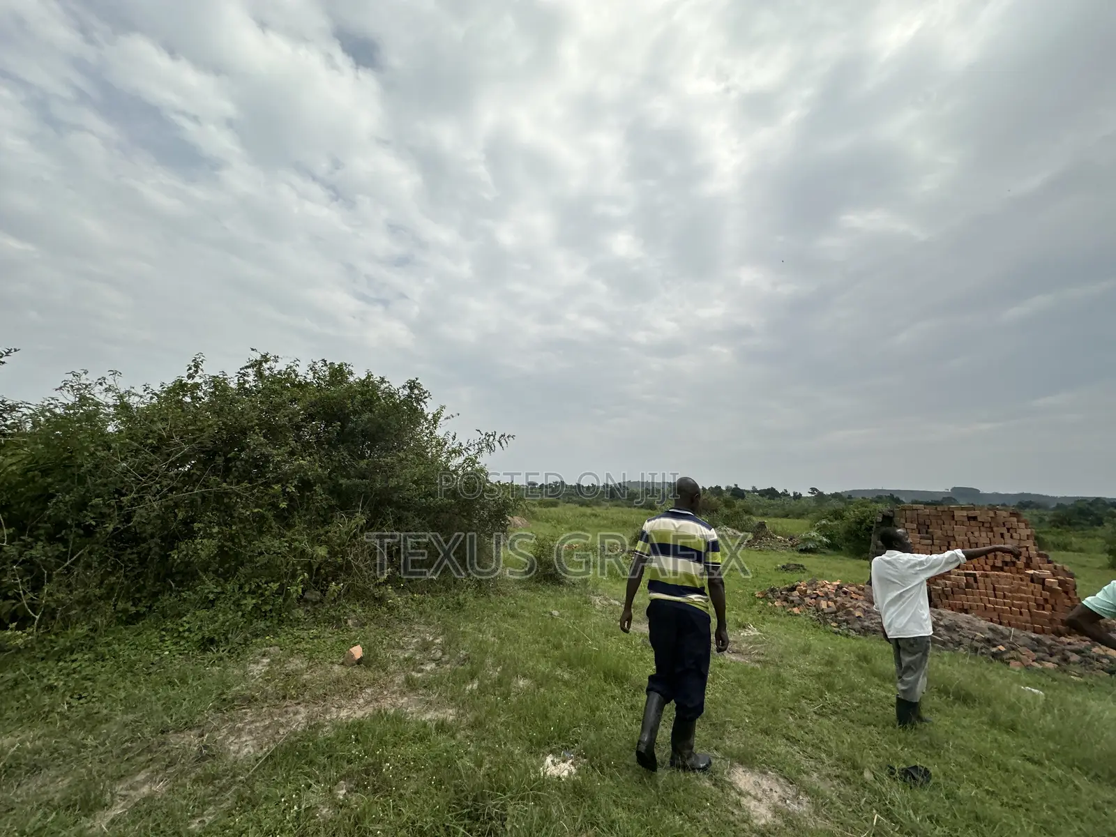 25 Acres of Land in Gomba for Sale