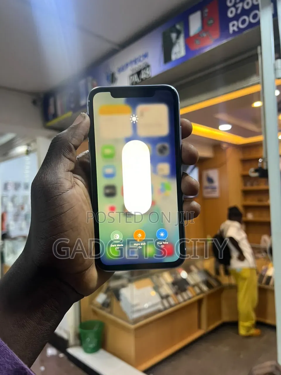 Apple iPhone 11 64 GB White