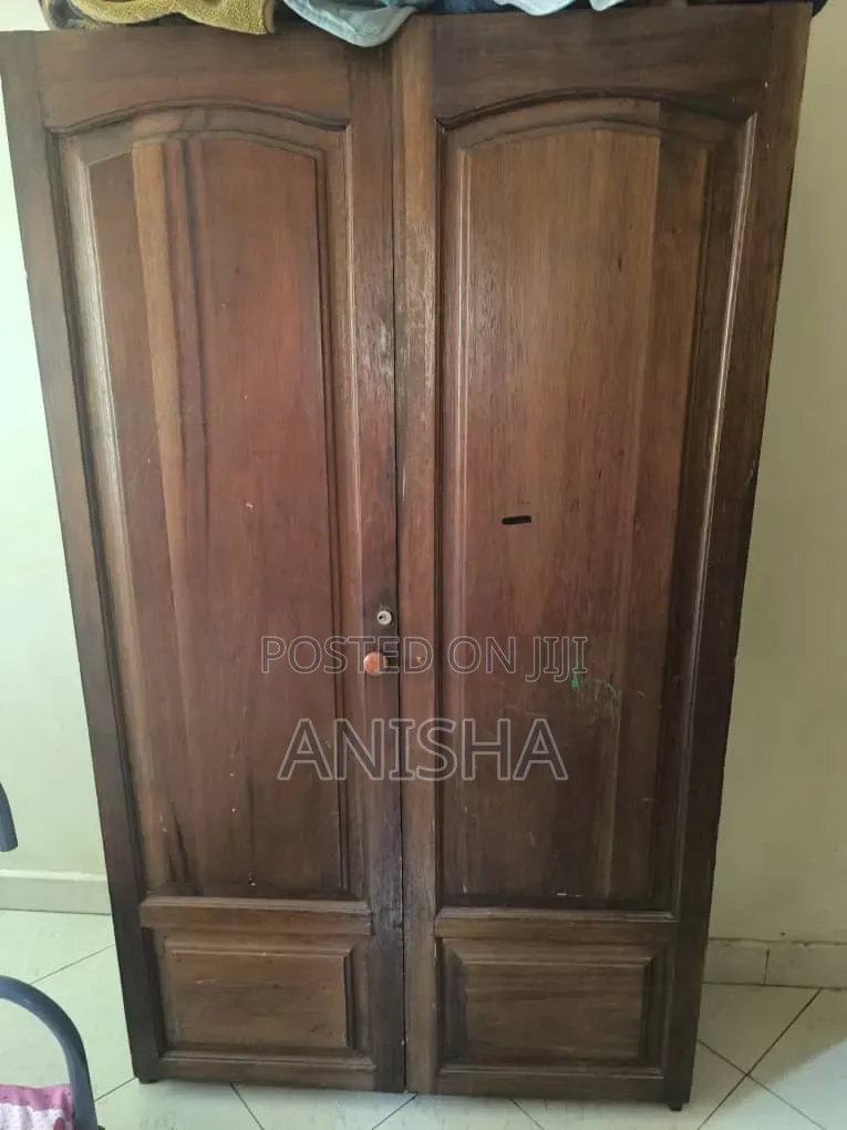 Solid Wooden Wardrobe / Cupboard – Strong