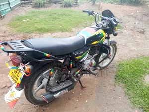 Bajaj Boxer 125 2018 Black