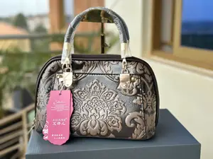Small Retro Style Handbags