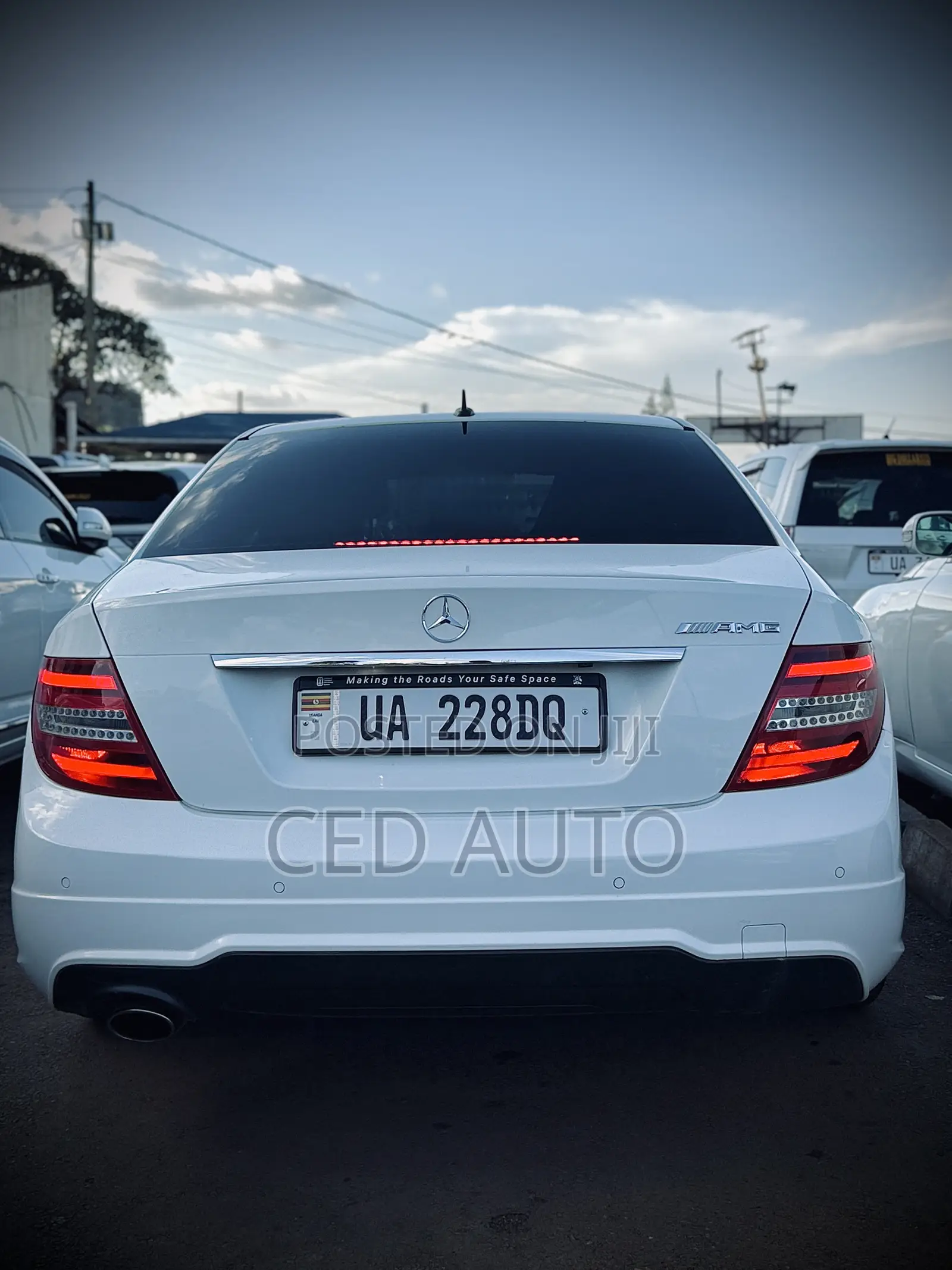 Mercedes-Benz C200 2012 White