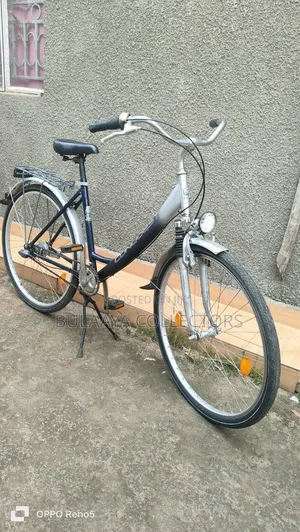 Germany Used Conquest City Bike Features an Aluminium Frame.