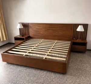 Mordern Furniture Board Bed