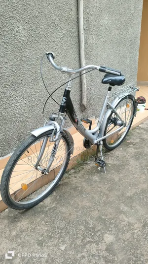 Silver Fischer German-Made City Bike With 28-Inch Wheels.