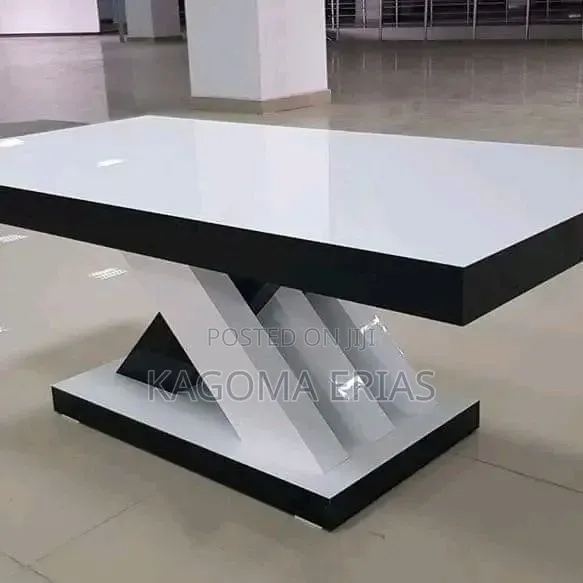 Mordern Furniture Centre Table