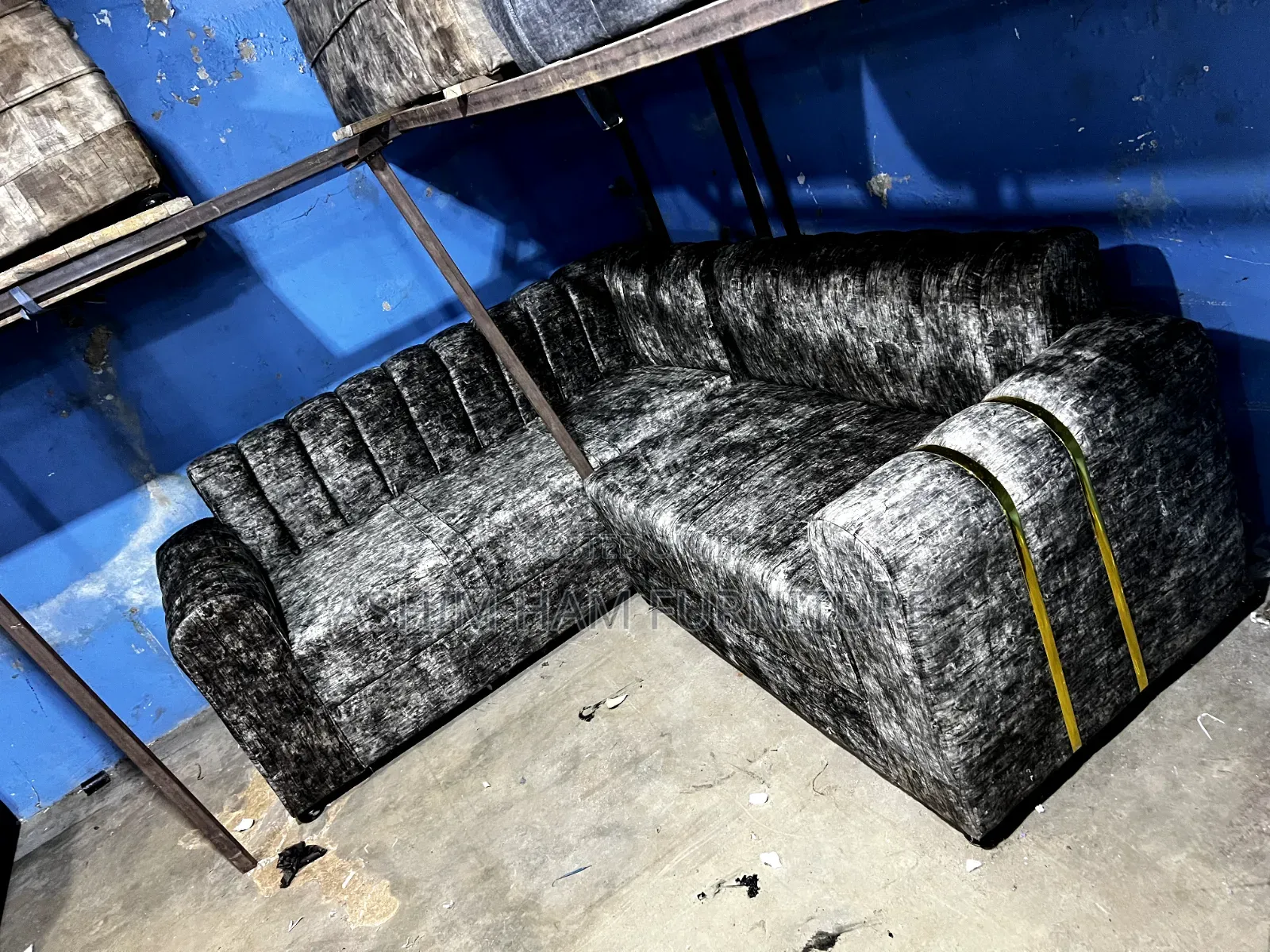 Stripted L Sofa