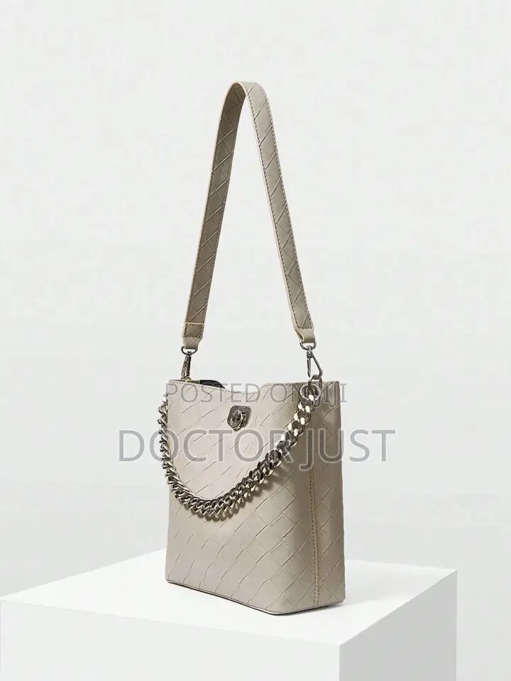 Cream / Nude Medium Tote Bag