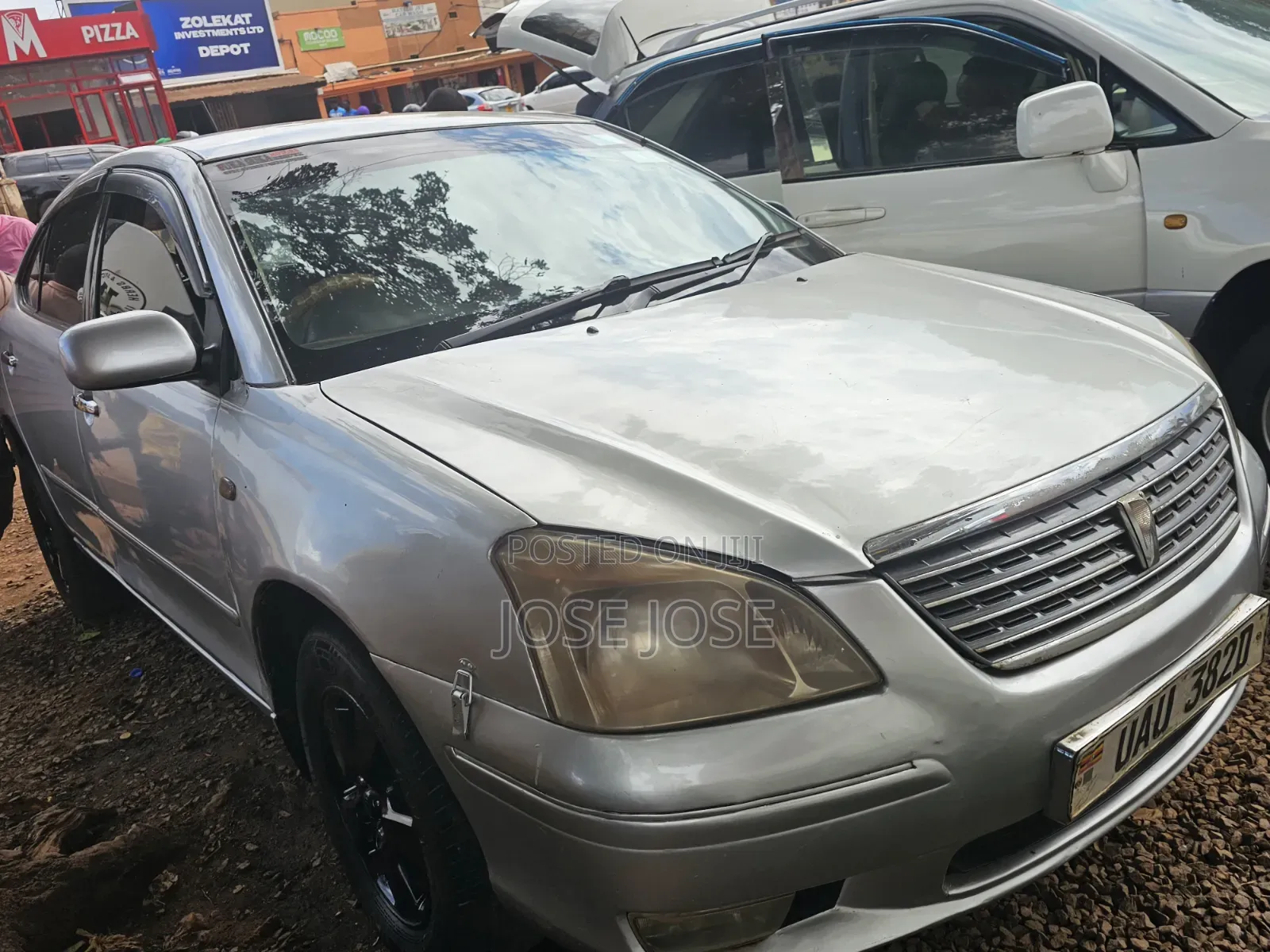 Toyota Premio 2005 Silver