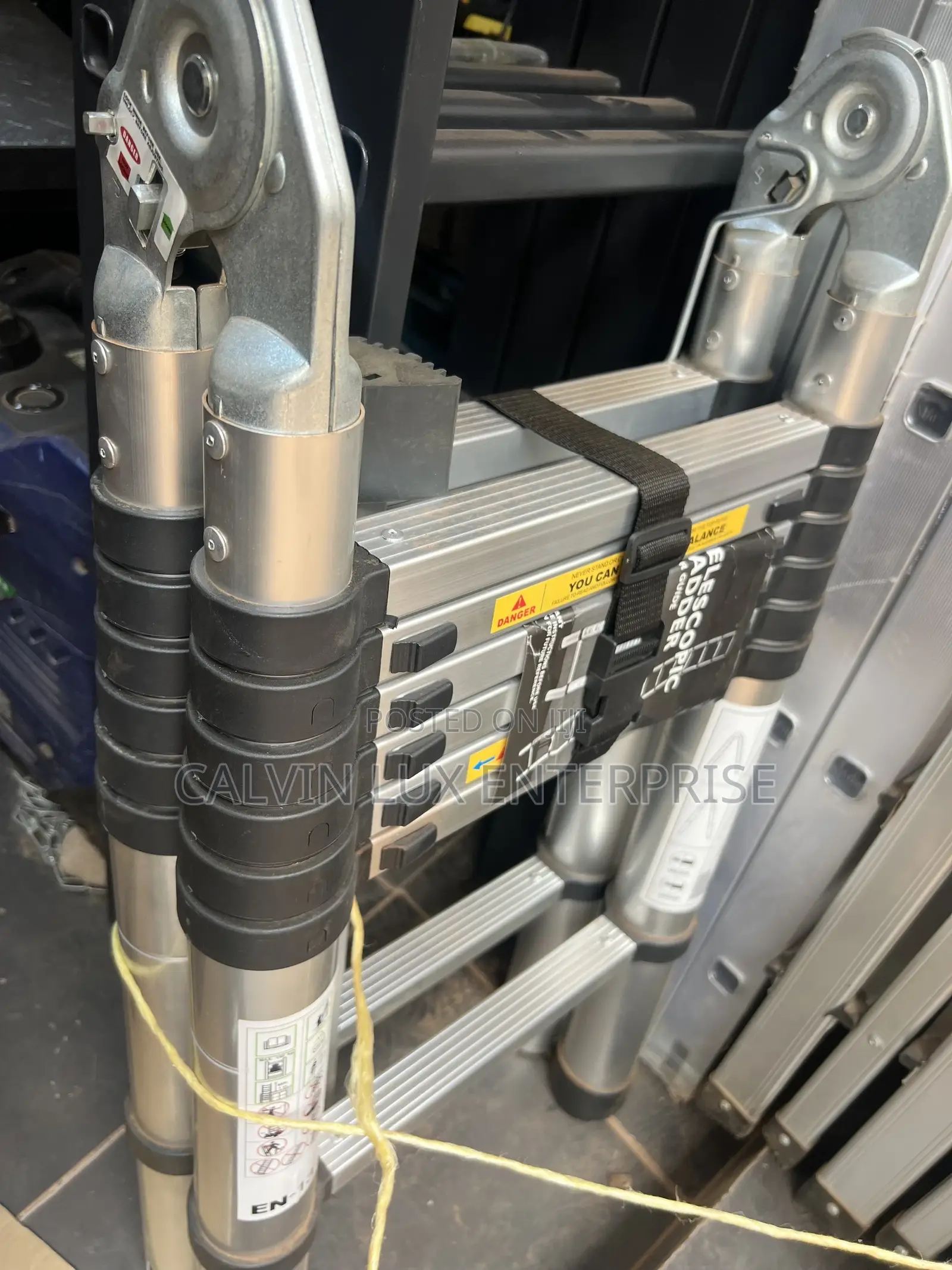 Telescopic Ladder Double Side 2.2m+2.2m