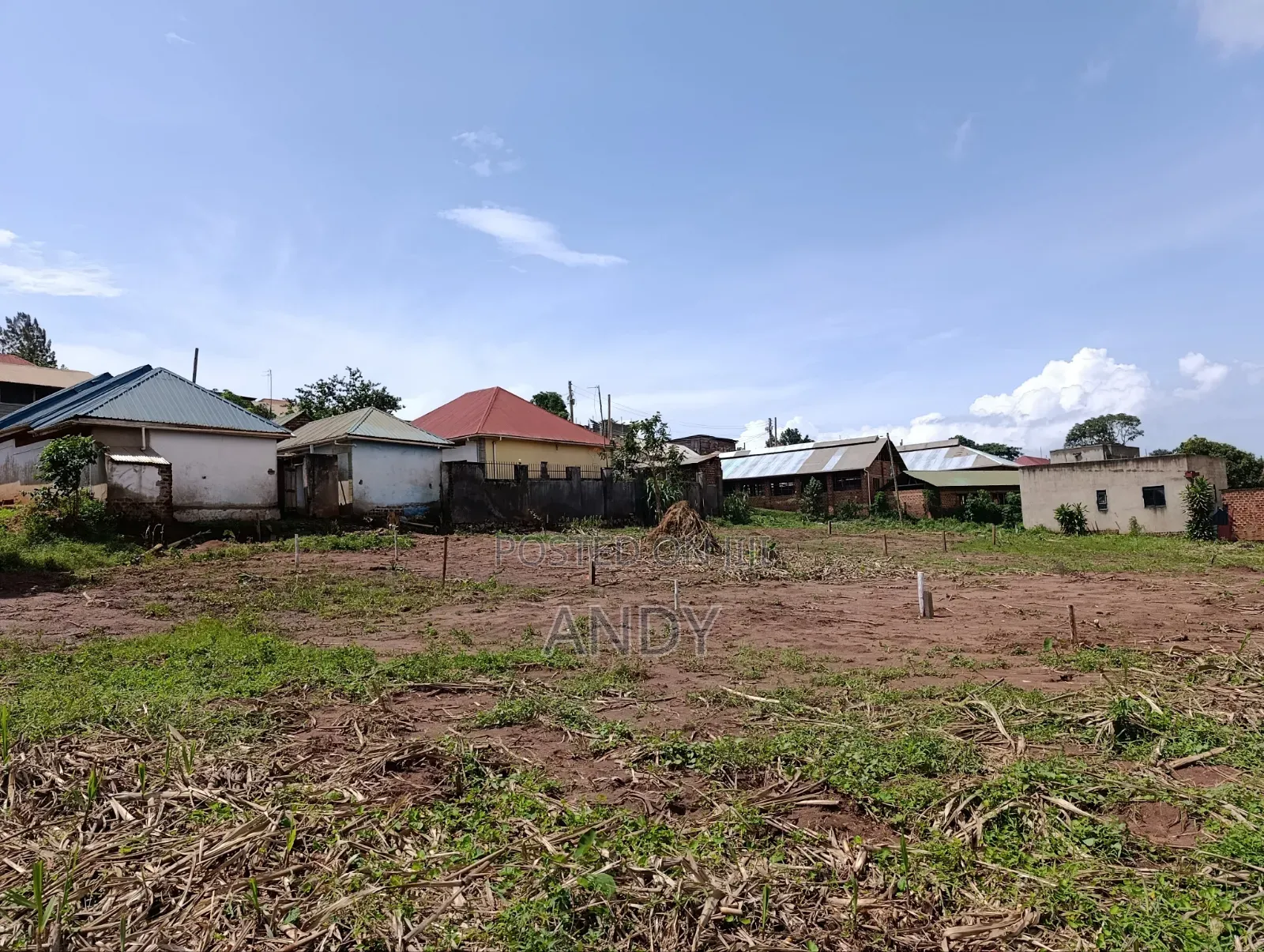 35/25ft Plot Ndejje Lunnya Entebbe Road Kigo